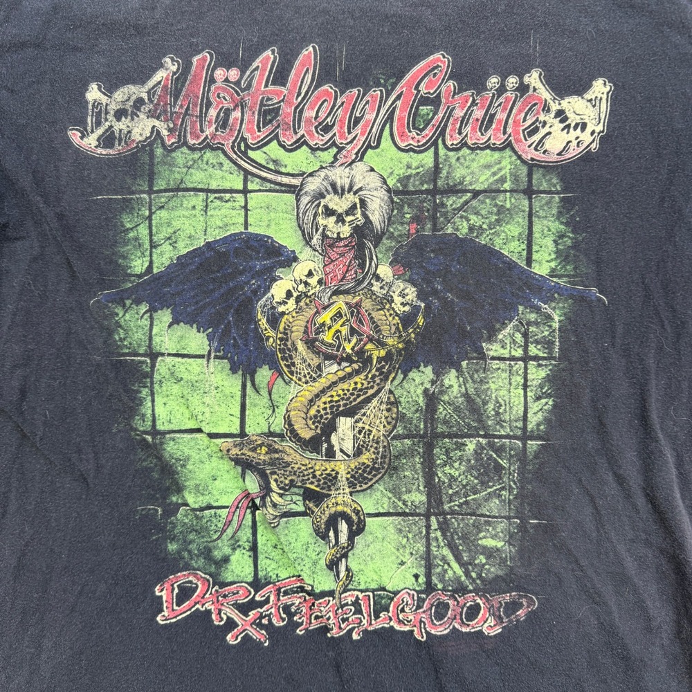 Motley Crue Shirt Mens Medium Black Dr Feelgood Graphic Tee Rock Band Concert - Picture 2 of 4
